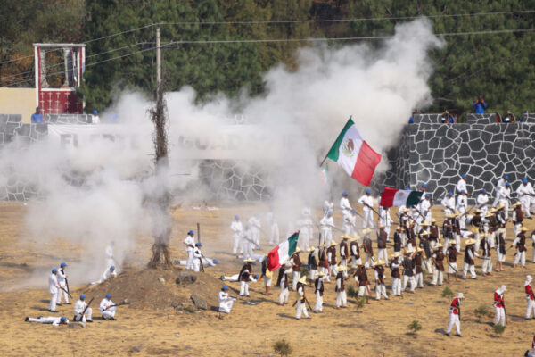 Presentan Escenificaci N De La Batalla Del De Mayo De