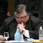 Carstens elogia las políticas del Banco de México