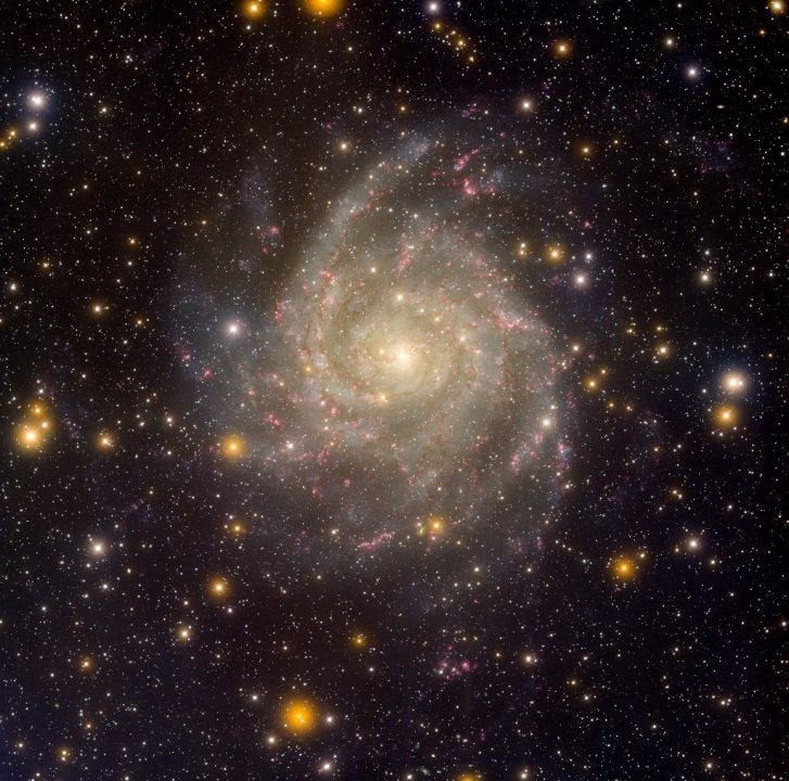 galaxia IC 342
