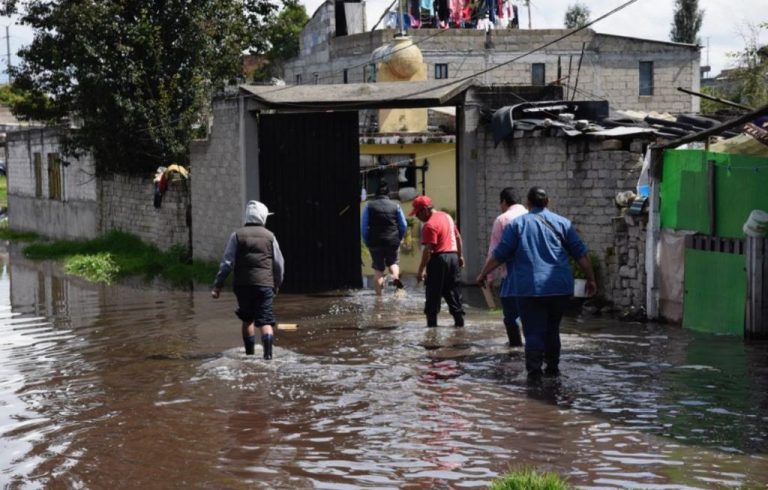 Inunda Río Lerma 50 Casas En San Mateo Atenco Edomex 8650