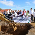 Inaugura Salomón del techado de la cancha de la escuela “Presidente Manuel Ávila Camacho” en Puebla