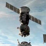 Arranca nave rusa Soyuz MS-25 para regreso a la Tierra