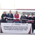 Combate Gobierno de Salomón rezago educativo; entrega techados y aulas en Puebla