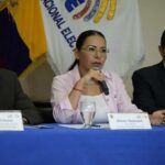 Ecuador debate ley sobre proyectos privados de generación eléctrica