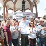 Impulsa Gobierno de la Ciudad de Puebla faena de conservación en el parque principal de San Felipe Hueyotlipan