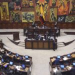 Legislativo de Ecuador pide fiscalizar fallida concesión petrolera