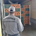 Aseguran más de una tonelada de metanfetamina en botellas con presunta agua mineral