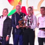 En Tianguis Turístico 2025, Zacatlán triunfa en Premios Mágicos por Excelencias