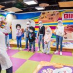 VISITAN USUARIAS Y USUARIOS DEL CMERI FÁBRICA DE GRUPO BIMBO