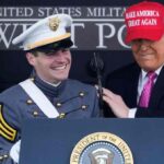 Habla Trump en graduación de academia militar en Estados Unidos